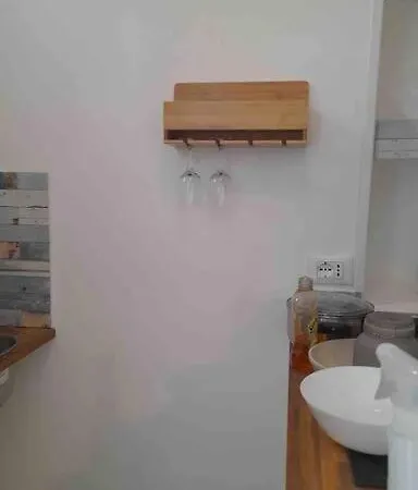 12 - Two Minute Walk To The Sea Apartman *